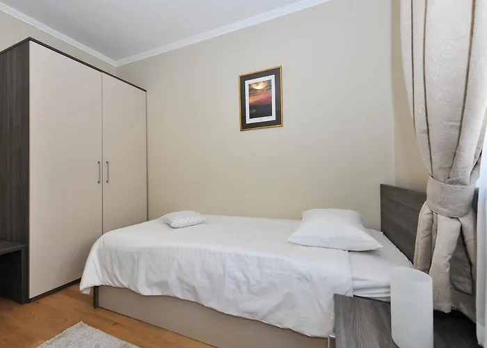 Peric 1 Meka Draga Apartman Obrovac